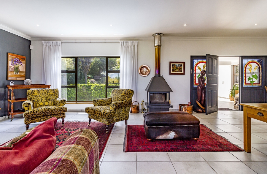 6 Bedroom Property for Sale in La Concorde Western Cape